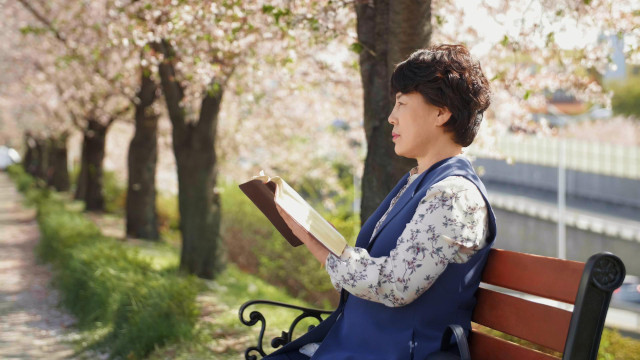 神に頼って家族が阻む日々を乗り越えてきた(II)